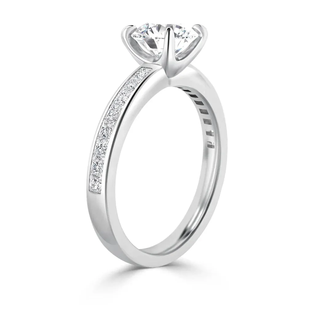 Amelia - 18ct White Gold - Round