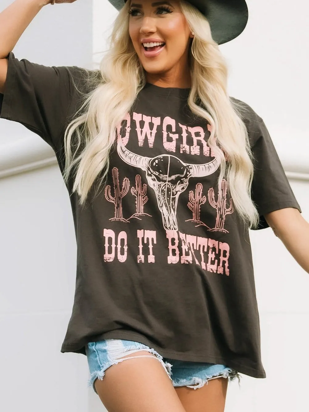 Bold Western Style Gray Graphic Cowgirls Oversized T-Shirt