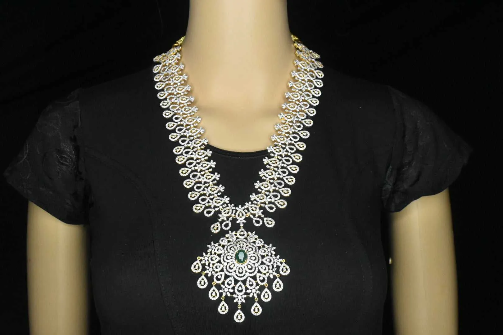 Classic American Diamond Necklace