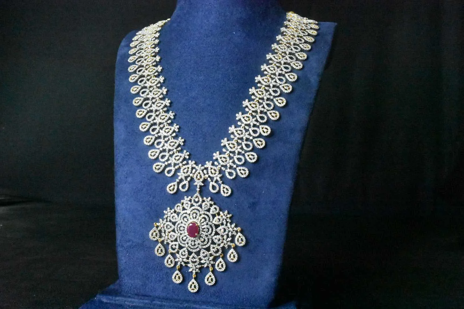 Classic American Diamond Necklace