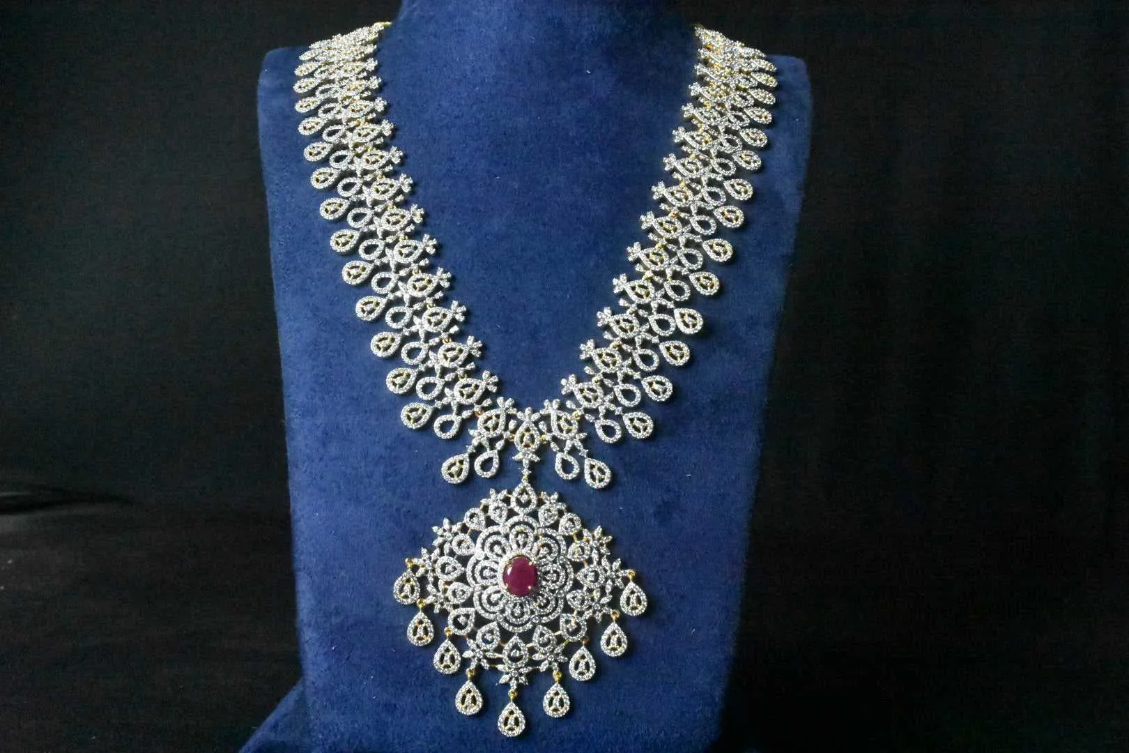 Classic American Diamond Necklace