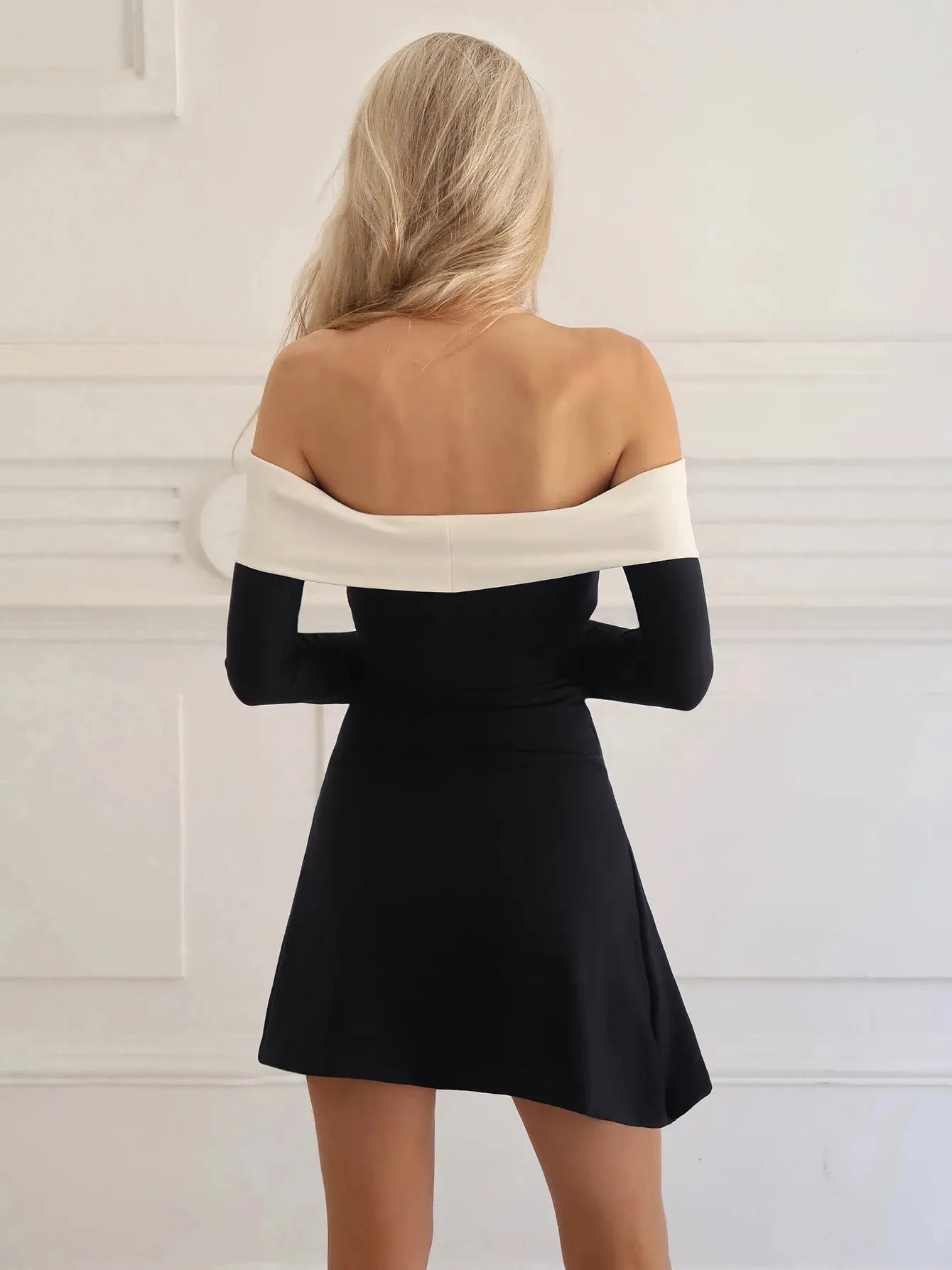 Dulzura Off Shoulder Long Sleeves Slim Mini Dress Simple Elegant And Temperament Outfit For Prom Birthday Party