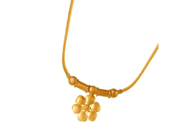 Minimal Style 22k Gold Jewellery Set With Charming Flower Design