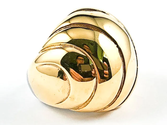 Nice Round Dome Curved Line Shiny Metallic Gold Tone Steel Ring